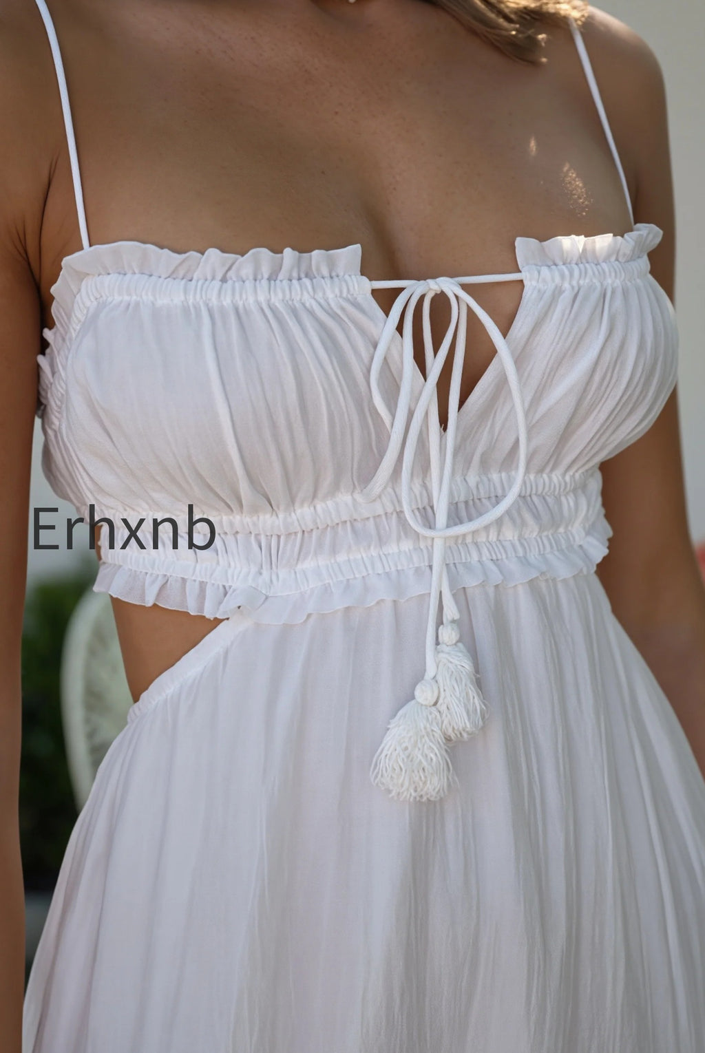 casual-chiffon-cutout-a-line-maxi-dress